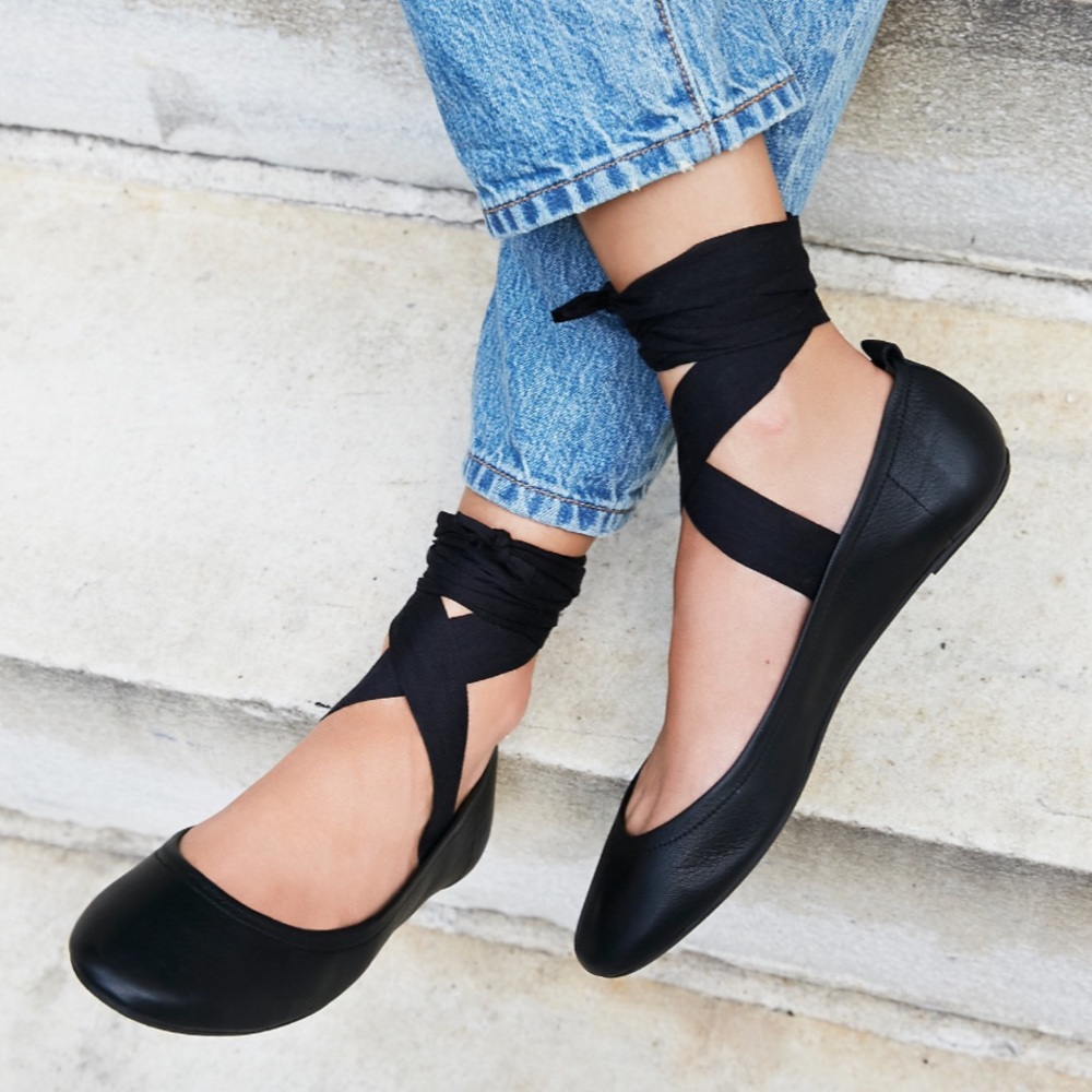 Free People Lace Up Ribbon Tie Ballet Black Flats 39